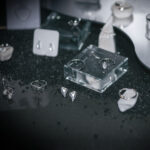 cubic heart earring mood