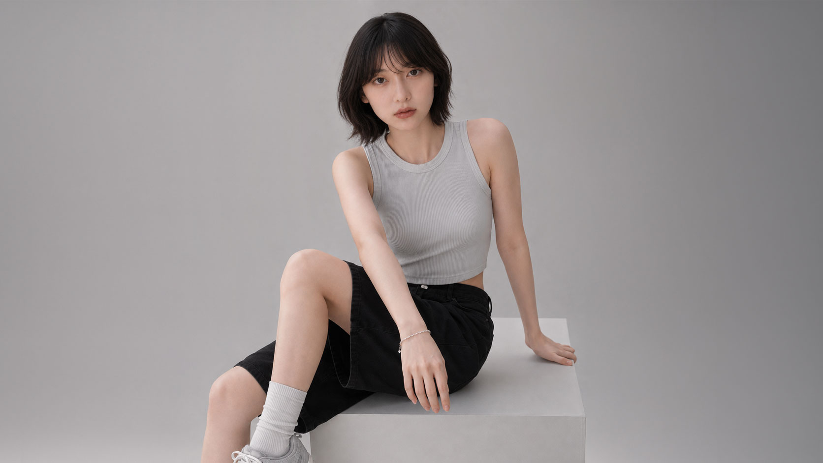 Shimmer Twist Bracelet 925 실버 다이아몬드 컷 트위스트 팔찌 스타일링